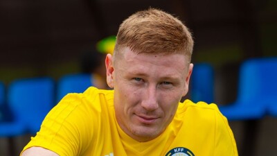 Александр Марочкин объявил о завершении карьеры в сборной Казахстана