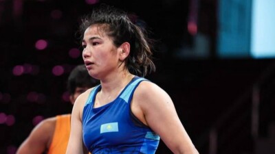 Страшным разгромом обернулась схватка казахстанки за медаль чемпионата Азии по борьбе