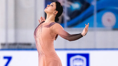 Топовая казахстанская фигуристка эмоционально поздравила Шайдорова с медалью ЧМ-2025