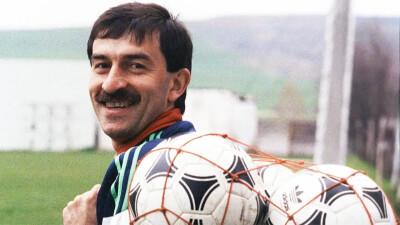 "Затмил всех нападающих". Акинфеев назвал экс-наставника сборной Казахстана кумиром детства