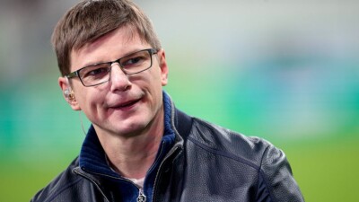 Экс-лидер "Кайрата" пошутил по поводу выгоды Гретцки от быстрого установления рекорда Овечкиным