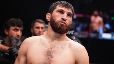 Магомед Анкалаев назвал вероятную дату и место реванша с Алексом Перейрой