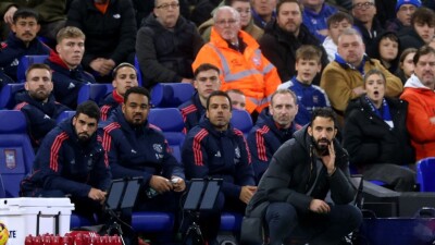 "Я тоже выступаю ниже своего уровня". Аморим – об ошибках голкипера Онана