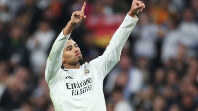 Беллингем принёс извинения болельщикам "Реала" за вылет из Лиги чемпионов