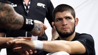 В США назвали бойца, который мог бы победить Хабиба