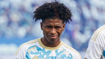 В Эквадоре преступники похитили жену и ребёнка футболиста, сам спортсмен спрятался под кроватью