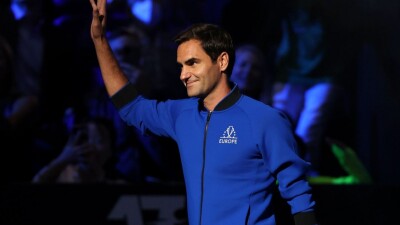 "Огромная честь". Роджер Федерер даст старт гонке "24 часа Ле-Мана"