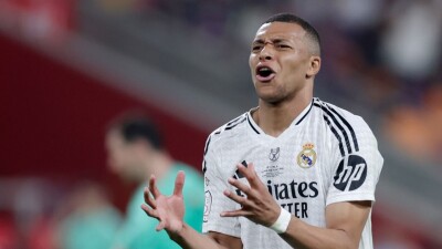 Бывший директор "Барселоны" раскритиковал судейство в финале Кубка Испании с "Реалом"