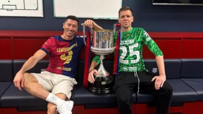 Щенсны пошутил на тему выхода с пенсии после двух выигранных трофеев с "Барселоной"