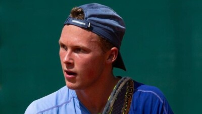 Российского теннисиста временно отстранили за нарушение антидопинговых правил