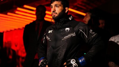 "Не мог встать и двигаться". Арман Царукян – о травме спины