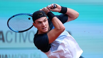 Шестая ракетка мира рассказал о дискриминации леворуких теннисистов в АТР