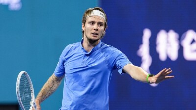 Александр Бублик не смог выйти в третий круг "Мастерса" в Риме