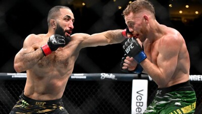 Дана Уайт рассказал о травмах, которые получил Мухаммад в бою с Делла Маддаленой