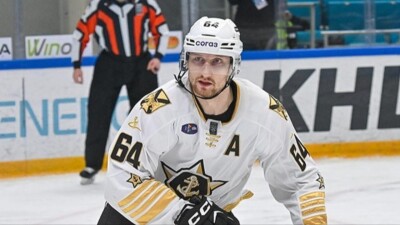 Стала известна зарплата лидера сборной Казахстана по новому контракту с "Адмиралом"