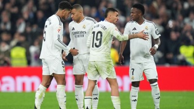 "Реал" может усилить состав полузащитником сборной Швеции 