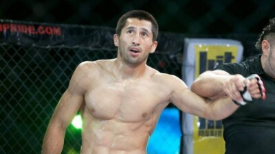 Неожиданным исходом закончилась схватка Армана Оспанова с экс-чемпионом UFC на турнире Alash Pride FC 108