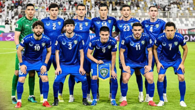 Президент Узбекистана подарит футболистам китайские автомобили за выход на ЧМ-2026