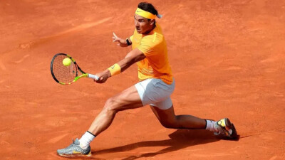 Ракетку Надаля продали на аукционе за сумасшедшие деньги