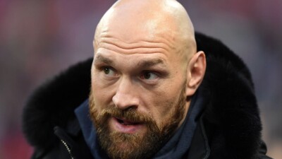 Тайсон Фьюри назвал сумму, за которую подерётся в UFC