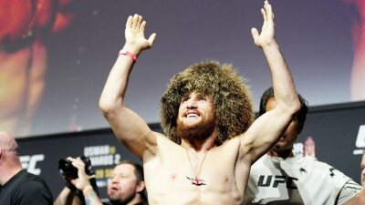 Шавкат Рахмонов? Мераб Двалишвили назвал трёх лучших бойцов UFC