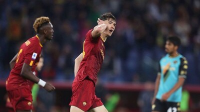 Лидер сборной Узбекистана ушёл в аренду в турецкий клуб