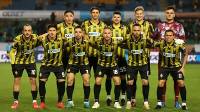 "Кайрат" и "Олимпия" объявили стартовые составы на матч Лиги чемпионов