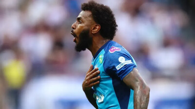 Одноклубник Нуралы Алипа ведёт переговоры с "Фламенго"