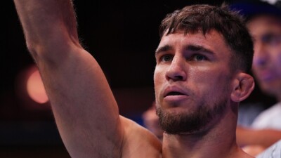 "Никакого грабежа". Известный инсайдер – о первой победе Веретенникова в UFC