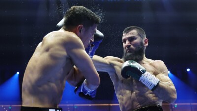 "Соперник выбрал путь отступления": Бетербиев обвинил Бивола в избегании третьего боя