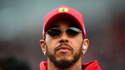 Льюис Хэмилтон может продлить контракт с "Феррари" без учёта мнения команды 