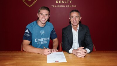 Клубы АПЛ побили трансферный рекорд лиги: подробности