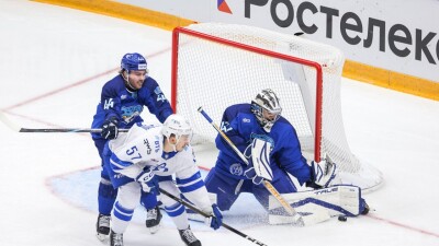 Видеообзор матча КХЛ "Барыс" – "Динамо" Москва