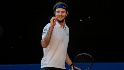 Александр Бублик – четвёртый в этом сезоне, кто дошёл до финала на всех покрытиях