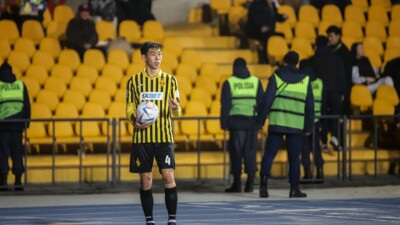 "Кайрат" обыграл "Женис" и возглавил турнирную таблицу КПЛ