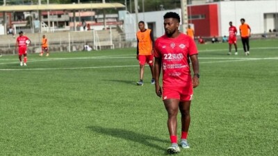 Экс-защитник сборной Эквадора был застрелен в собственном доме