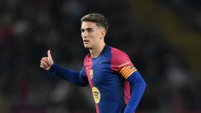 Лидеру "Барселоны" сделают операцию на травмированном мениске
