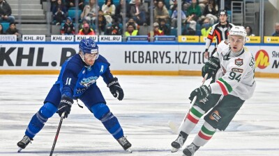 "Барыс" проиграл "Ак Барсу" в матче КХЛ