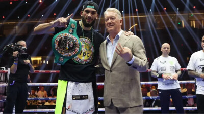 Без титулов, но получил супербой с Канело: Шираз обошёл Алимханулы