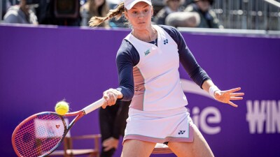 Рыбакина избежала опасного старта на "Ролан Гаррос"