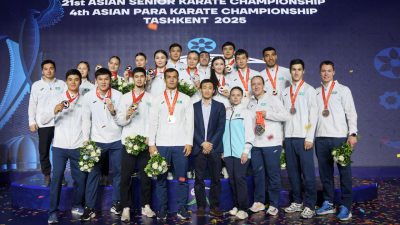 Казахстан выиграл общекомандный зачет на чемпионате Азии по карате