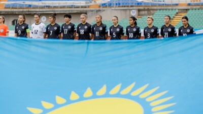 Люксембург уходит в отрыв: Казахстану нужна победа в три мяча