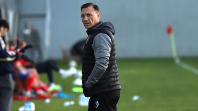 “Кайрат” прокомментировал поведение Уразбахтина и обвинил фанатов “Актобе”