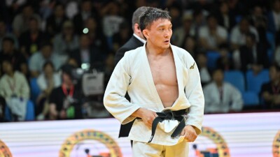 Есет Куанов не смог пробиться в 1/8 финала ЧМ по дзюдо
