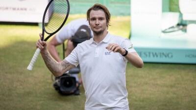 Бублик вышел в финал турнира в Галле и сыграет с Медведевым