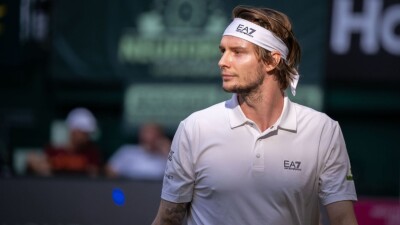 Тони Надаль объяснил поражение Синнера от Бублика в Галле