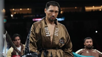 Алимханулы обратился к чемпиону WBC и вспомнил о старом спарринге