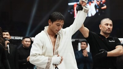 Тимур Серикулы завоевал чемпионский пояс на турнире Naiza 74 в Семее