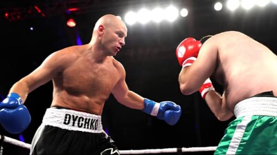 Супертяжеловес из Казахстана оформил быструю победу в США