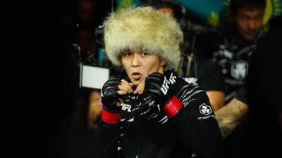 Стало известно, сколько заработал Алмабаев за победу на UFC в Абу-Даби